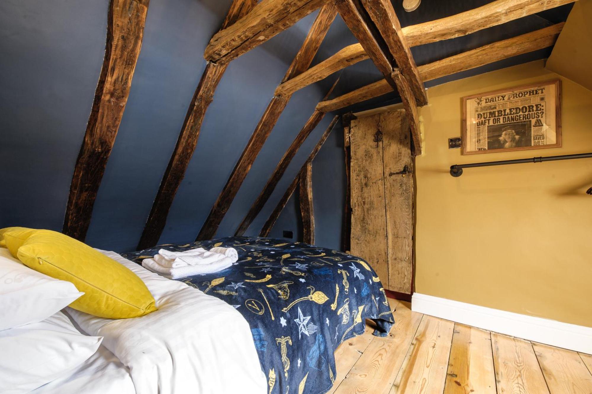 Huge Deluxe 600 Year Old Essex Manor, Hot Tub, Cinema Room, Sky Tv Saffron Walden Exterior photo